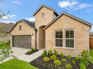 2446 Pebble Bank Ln, Midlothian, TX 76065