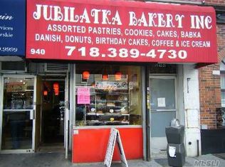930 Manhattan Ave, Brooklyn, NY 11222