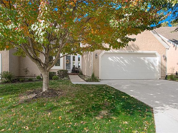 2nd image of 12218 Grant Ln