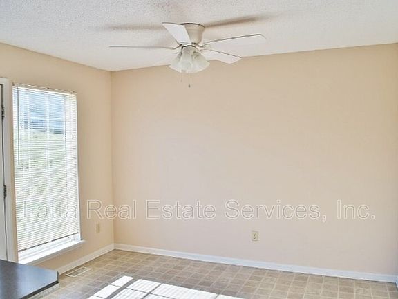 5th image of 8628 NW Waukomis Dr