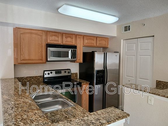 5th image of 241 SW Palm Dr APT 103