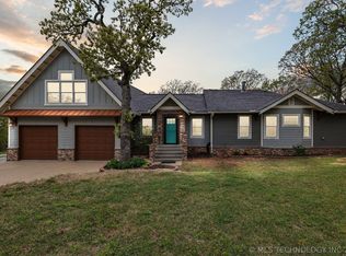 5602 N Valley Dr, Sand Springs, OK 74063