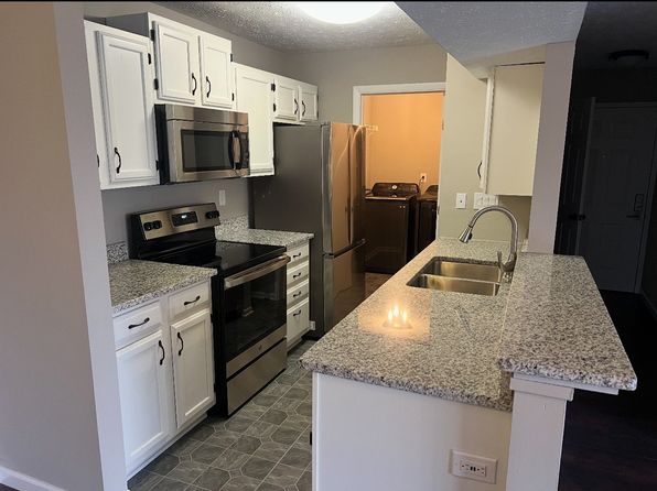 8903 Eagleview Dr #8903
