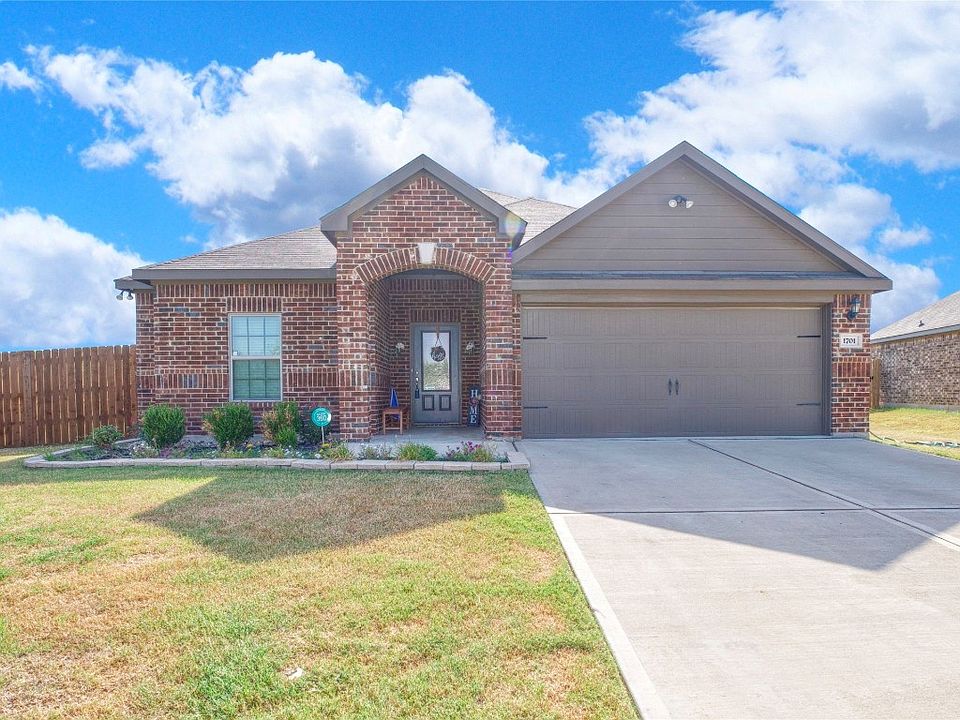 1st image of 1701 Blue Water Ct