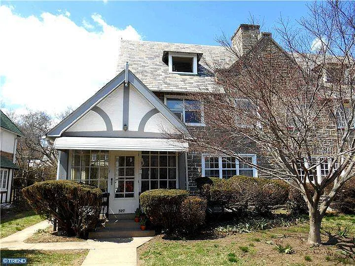 527 E Durham St photo 1