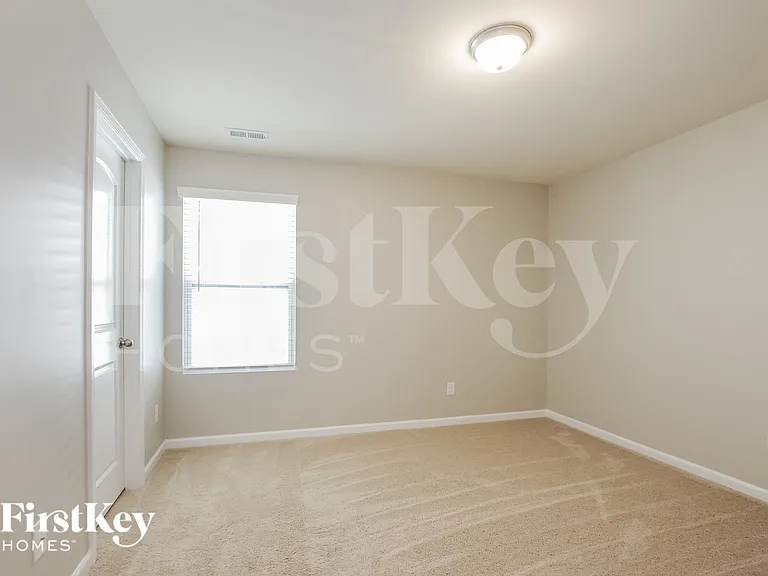 15025 Cordelia Dr — Photo 12