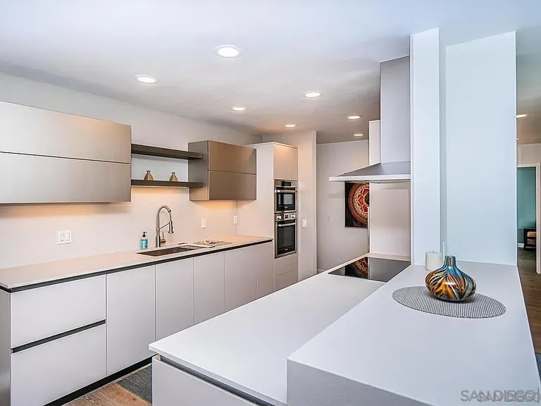 909 Coast Blvd #10 — Photo 6