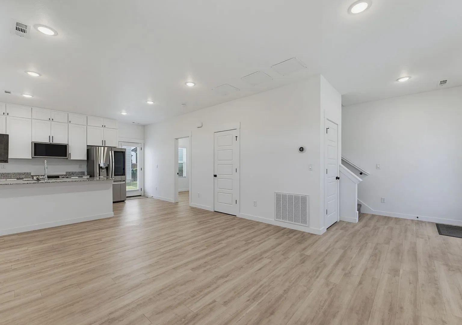 Low maintenance desirable living at Featherston Village — Photo 4