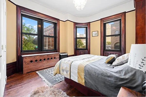 Sold by Douglas Elliman | media 4