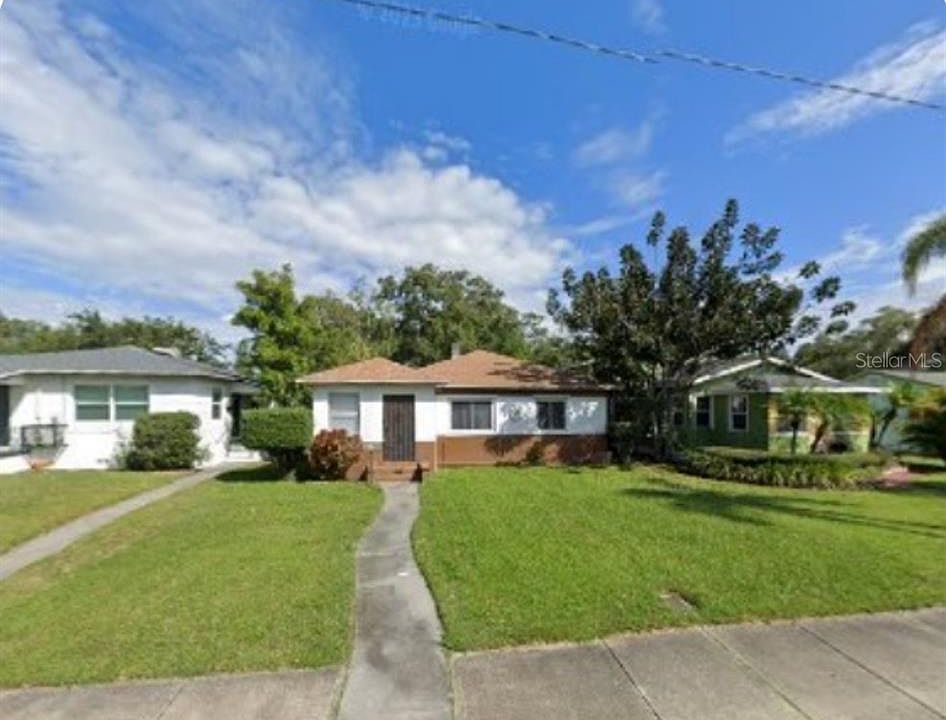 1st image of 869 21ST AVENUE S