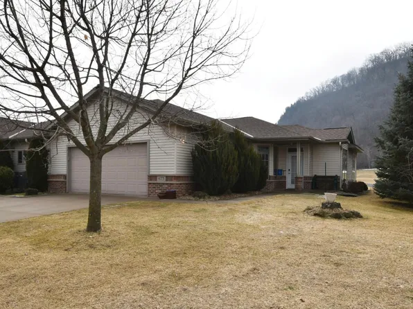 673 Crimson Way, Lake City, MN 55041