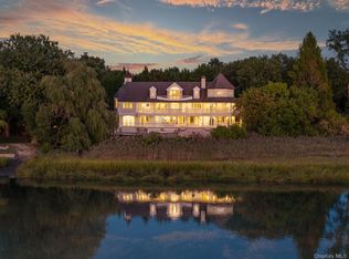 29 Gaul Rd, Setauket, NY 11733