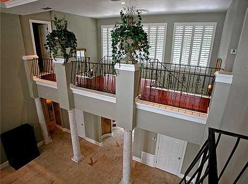 3rd image of 17213 Magnolia Island Blvd