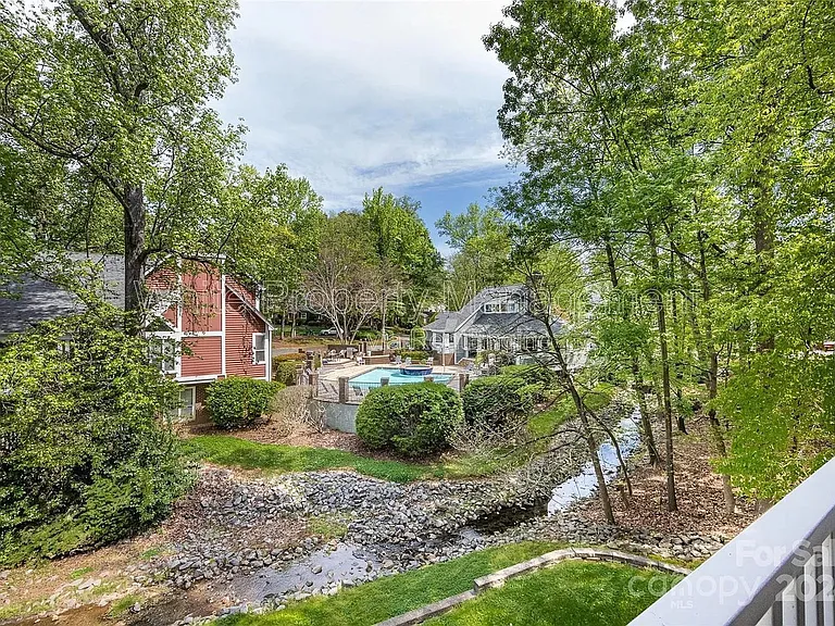 2516 Cranbrook Ln #9 — Photo 22