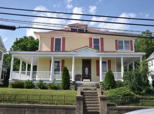218 Center St, Princeton, WV 24740