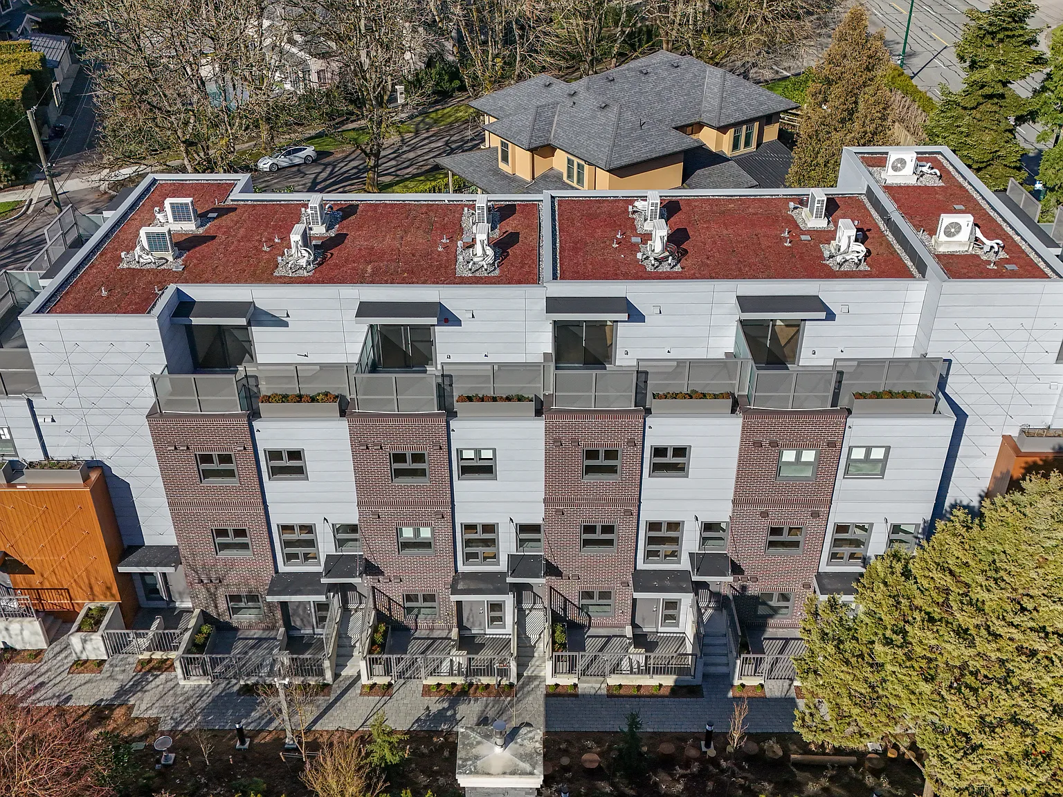 Hawthorne - 4575 Granville St — Photo 1