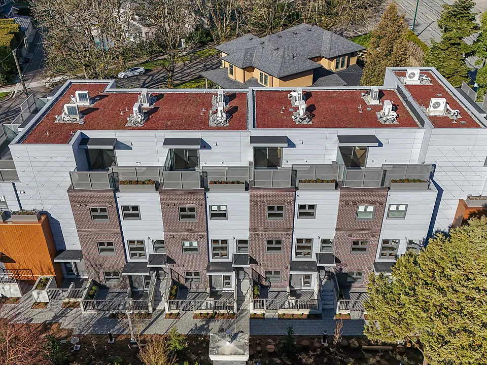 4575 Granville St #113