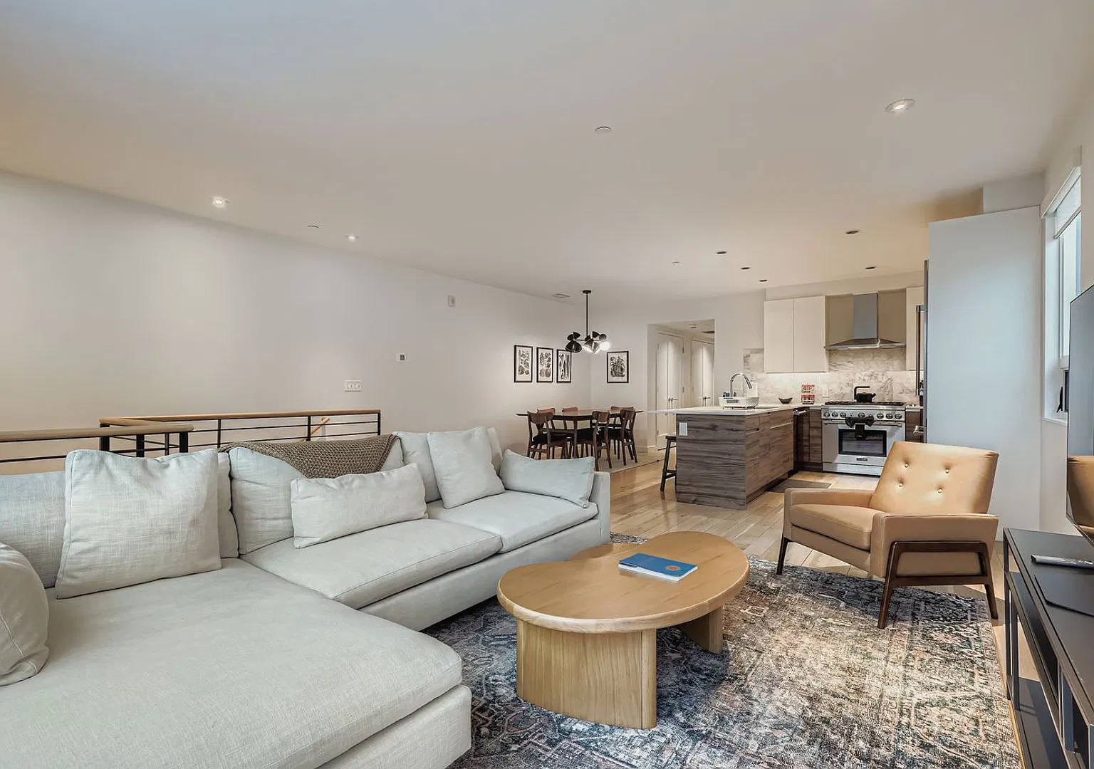 Luxury Flatirons View Retreat w/ Rooftop Deck — Photo 1