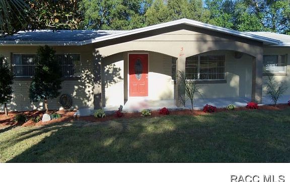 2nd image of 3 Melissa Dr