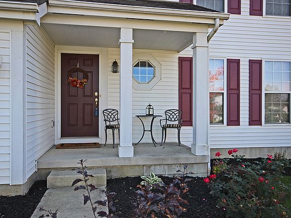 2nd image of 1456 Royal Oak Dr