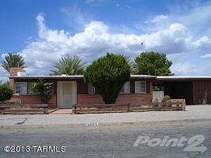 1002 N. Rosemont Blvd, your new home!