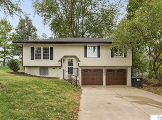 7907 Jaynes St, Omaha, NE 68134