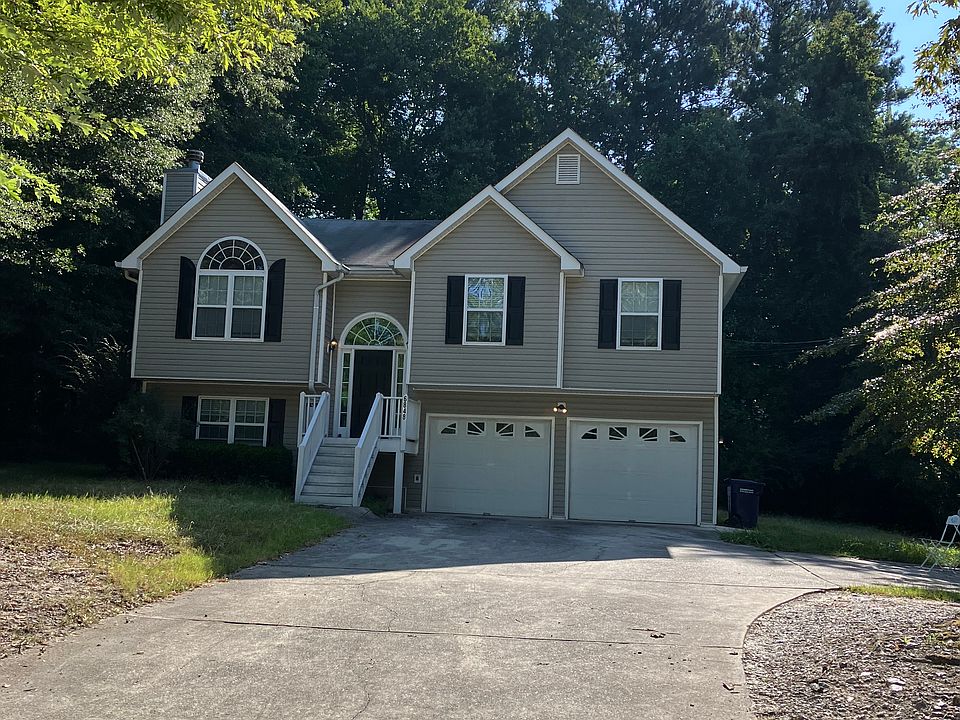 Front View of Home