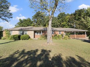 1429 Highway 100, Centerville, TN 37033