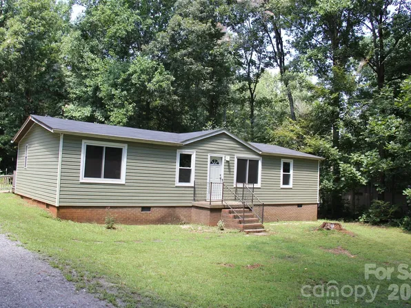 177 Hallmark Estates Dr, Statesville, NC 28625