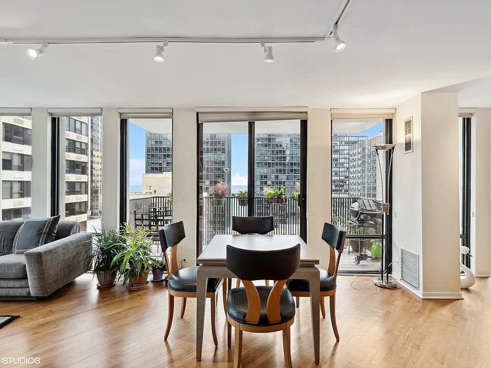 200 E Delaware Pl Chicago IL Zillow