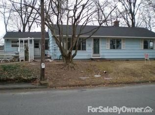 16 Edgemont Rd, Shrewsbury, MA 01545