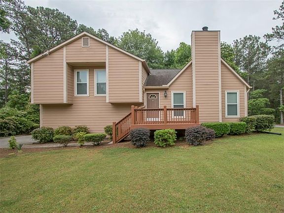 3rd image of 6645 Pine Knotch Dr