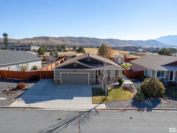 18376 Narrowleaf Ct, Reno, NV 89508