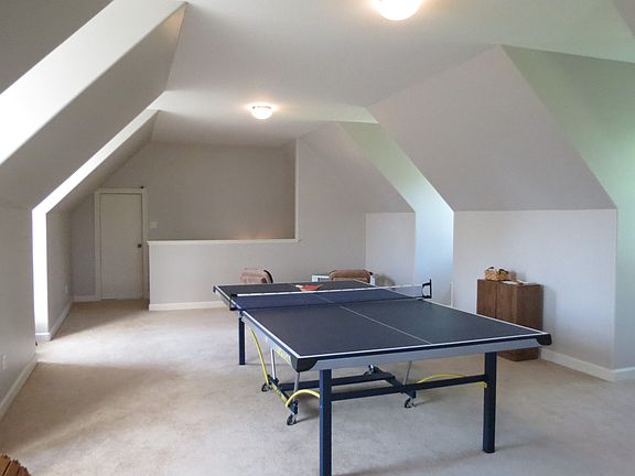Recreation Room (20x30)