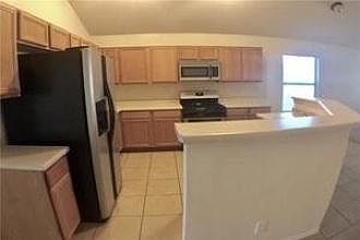 5th image of 10949 Northview Dr