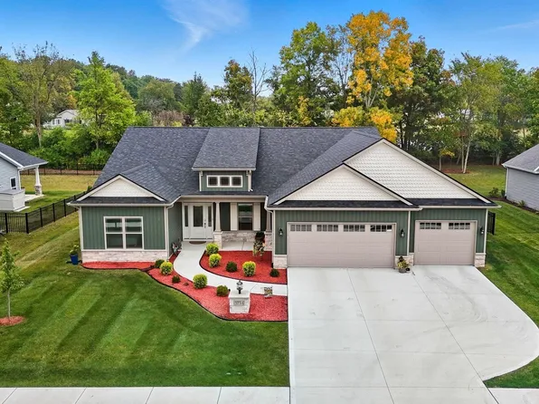 5734 Santera Dr, Fort Wayne, IN 46818