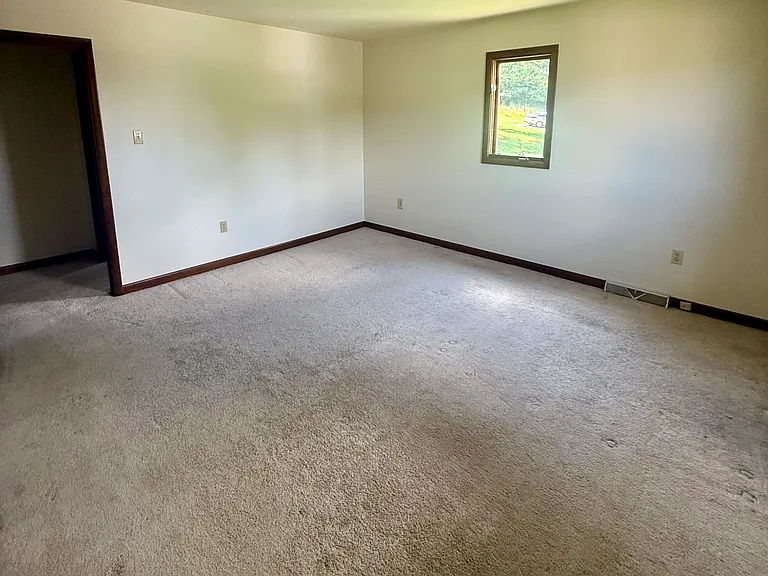 138 Valley View Dr #15 — Photo 6