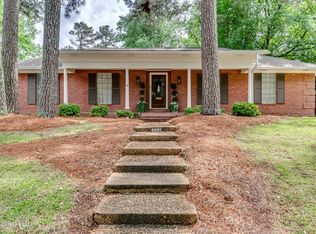 5329 Reddoch Dr, Jackson, MS 39211