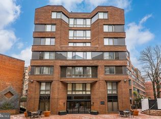 1077 30th St NW #206, Washington, DC 20007