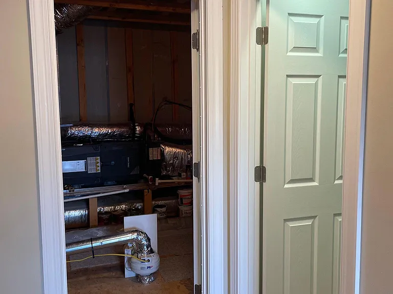 1720 Clay Dr — Photo 48