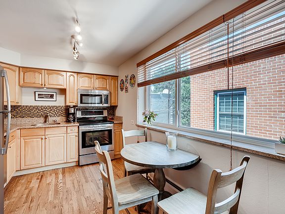 5th image of 985 N Corona St APT 303