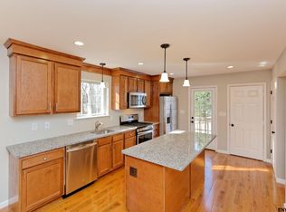 884 Dutch Way, Castleton, NY 12033