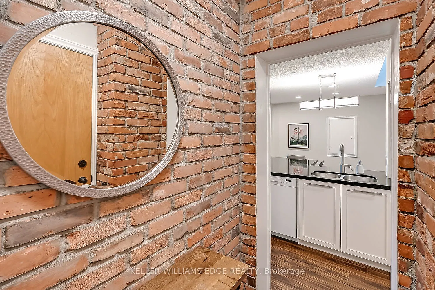 1 bed, $2,900 — Photo 4