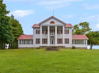 2550 E County Road 1375 Rd N, Newman, IL 61942