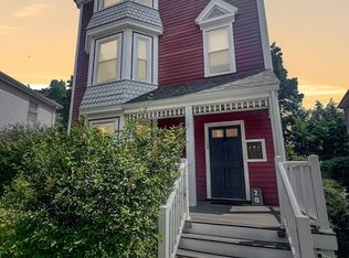 28 Goldsmith St #2, Jamaica Plain, MA 02130