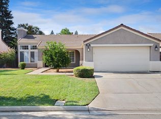 2305 E Goshen Ave, Fresno, CA 93720
