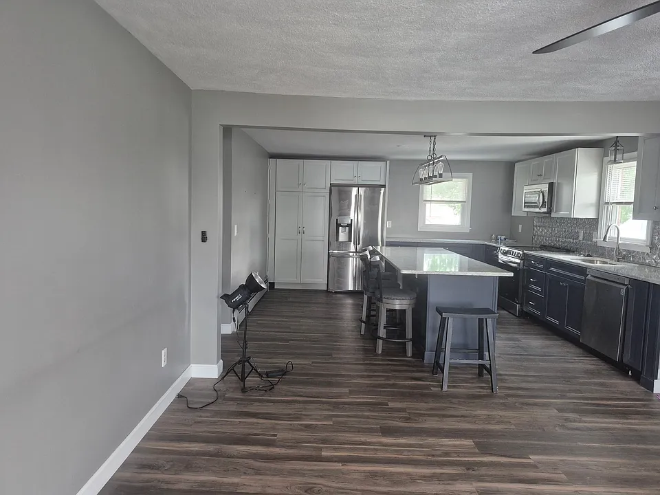 107 Hanover Ave #3