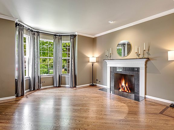 5th image of 14233 Oakwood Ct