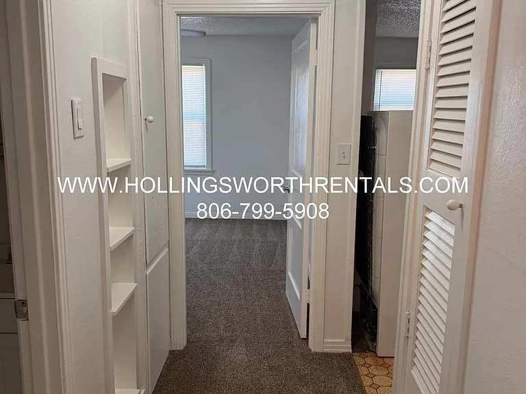 4618 35th St — Photo 6