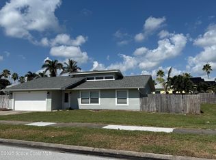 189 Ocean Breeze Cir, Indialantic, FL 32903